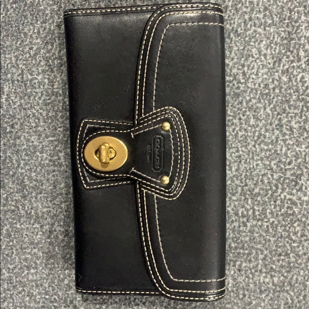 Coach black leather turn lock wallet w/pin…